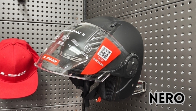 Coperto e Protetto | Casco LS2 Demi-Jet AirFlow2